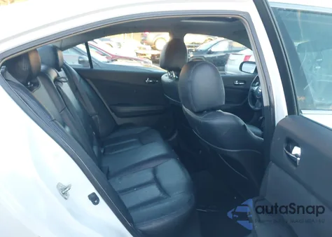 2014 Nissan Maxima 3.5 S z USA, uszkodzony, nr VIN 1N4AA5AP3EC446780